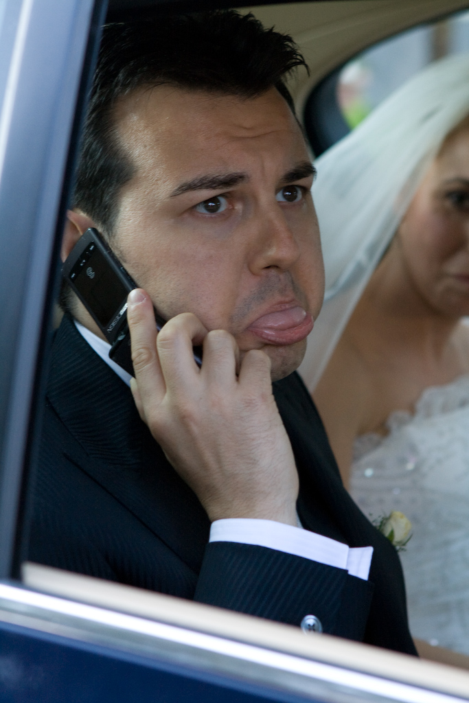 Chi rompe a telefono in questo momento?