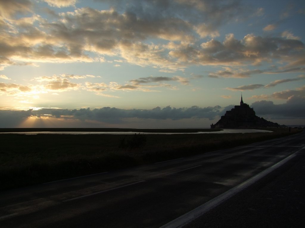 tramonto a Mont Saint Michel