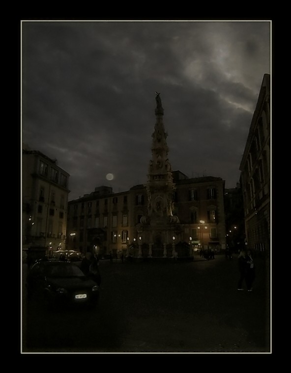 Plenilunio in piazza