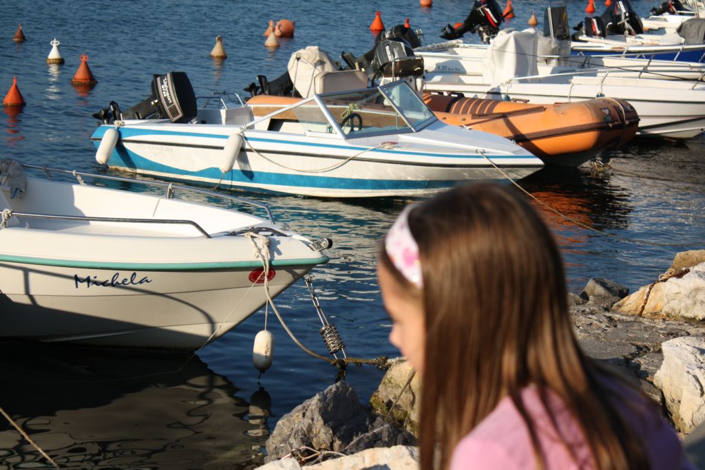 Guardando il mare.....occupato dalle barche