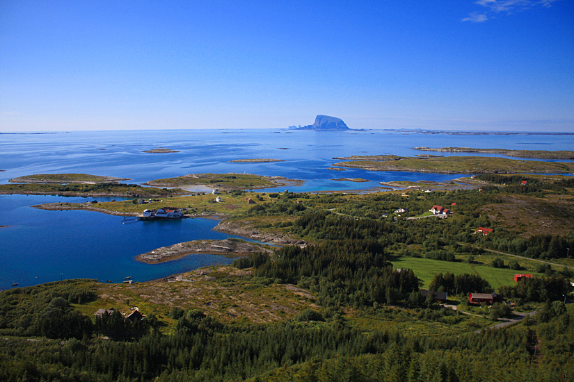 DALLA CIMA DELL'ISOLA DI DONNA