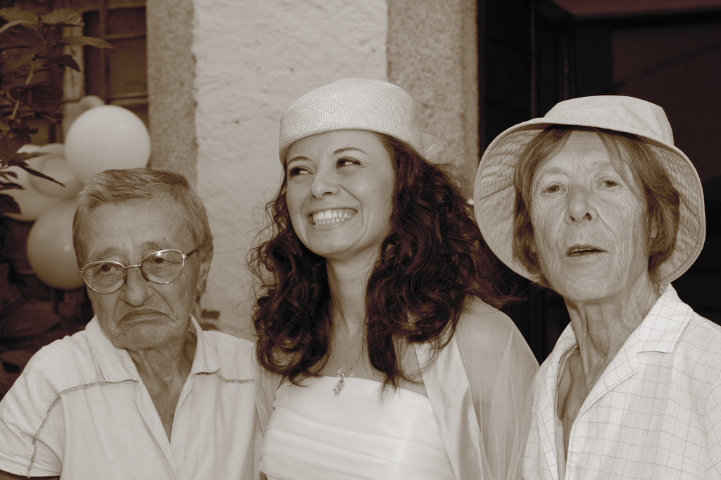 La Sposa e le Comari