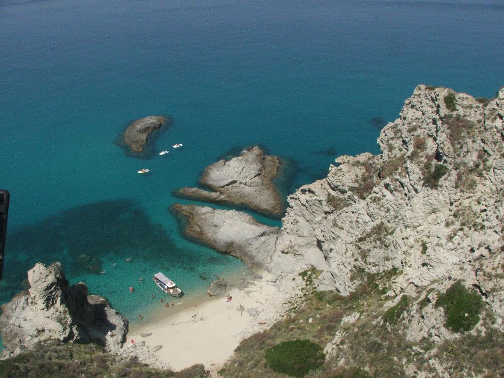 posto tropicale ?  no.... Tropea