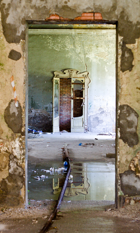 livorno - terme del corallo - particolari