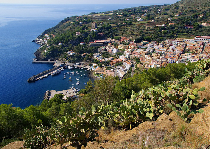 porto di Ustica