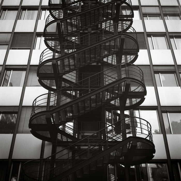 EUR (serie in corso)