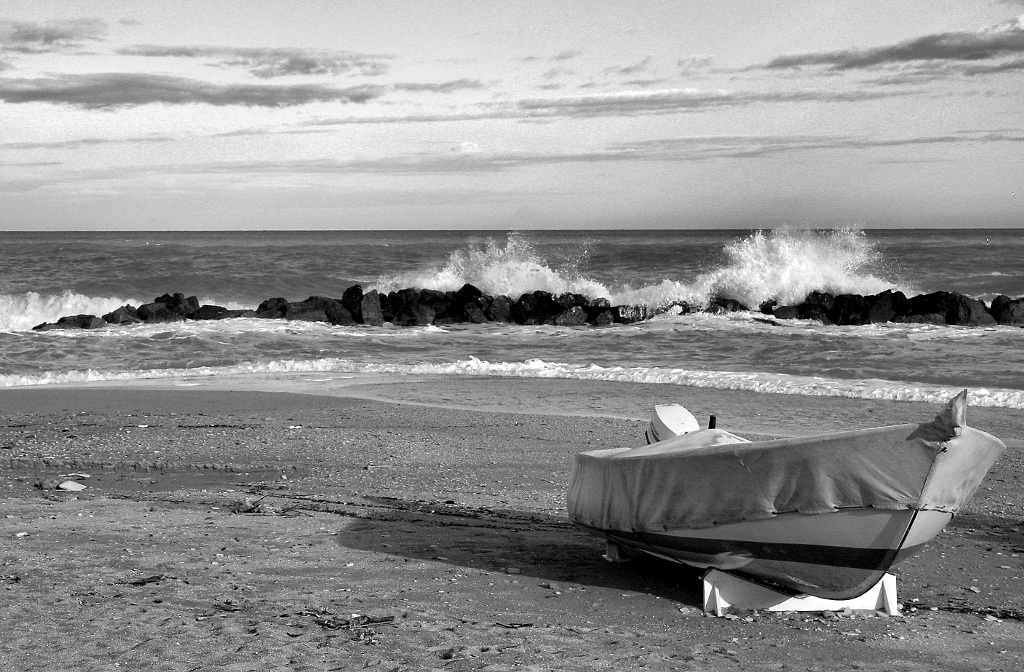 Il mare in bianco e nero