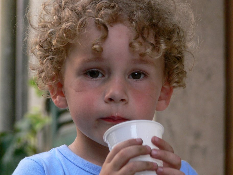 Ma che c'hai da guard�?!