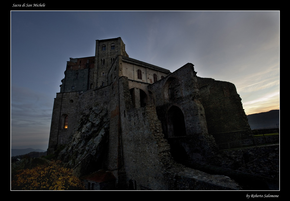 Sacra di San Michele (notturno)
