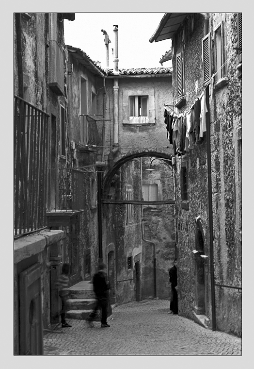 Vita nel vicolo