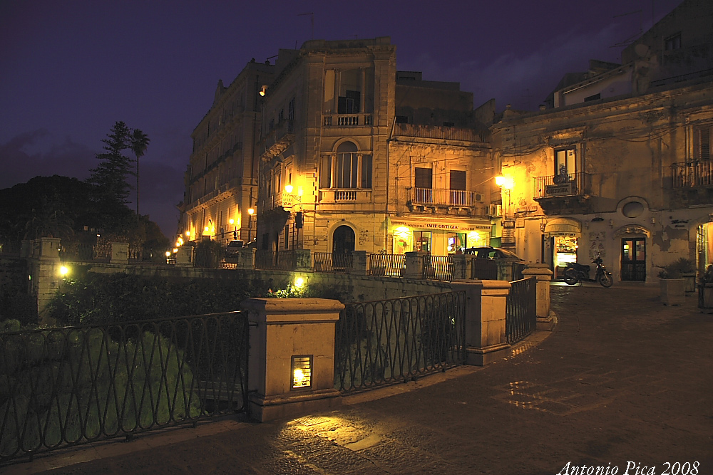 Largo, Fonte Aretusa