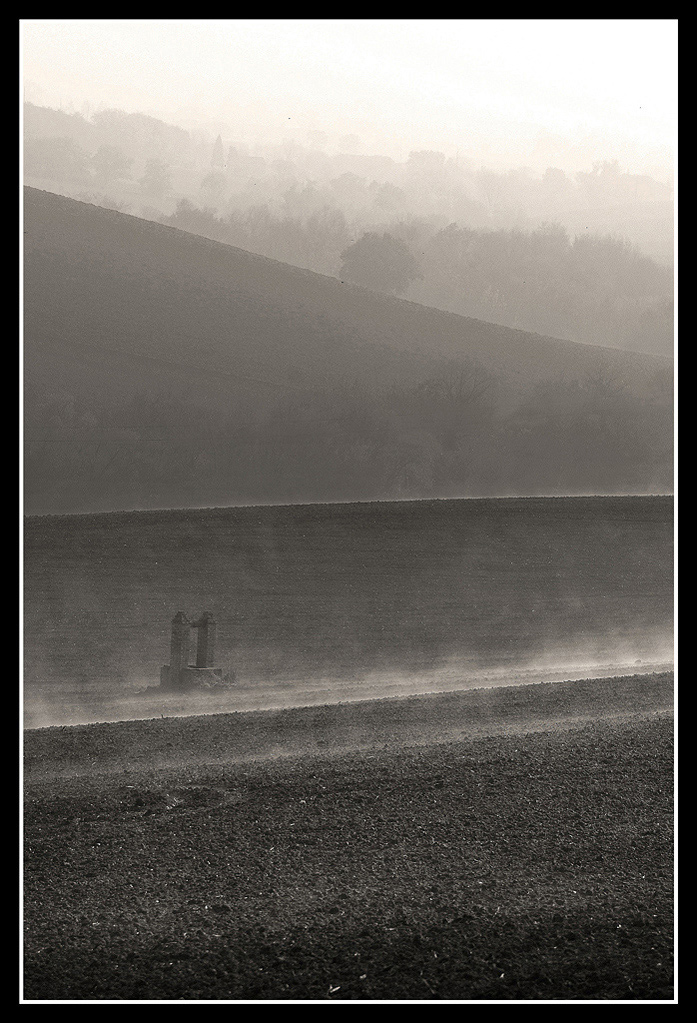 Pozzo nella nebbia