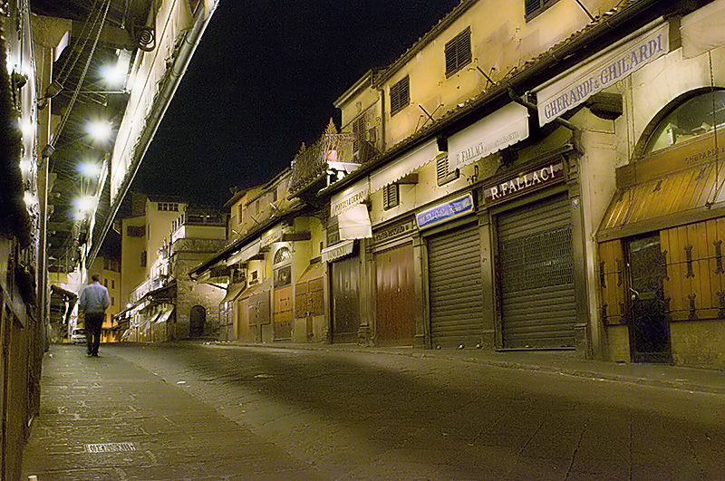 Ponte Vecchio prima dell'alba