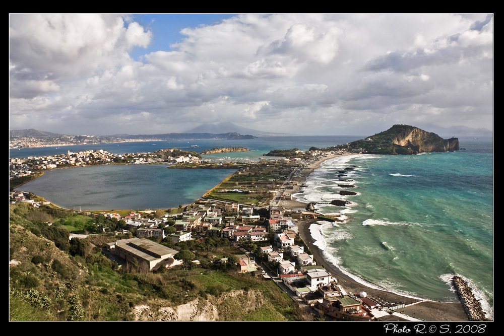 Capomiseno (NA) Paradiso dei surfisti.