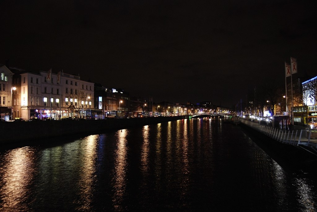 Dublin by night
