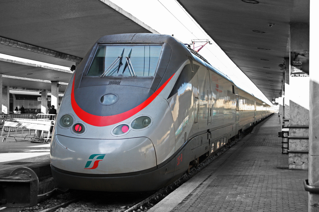 I treni cambiano, le stazioni restano