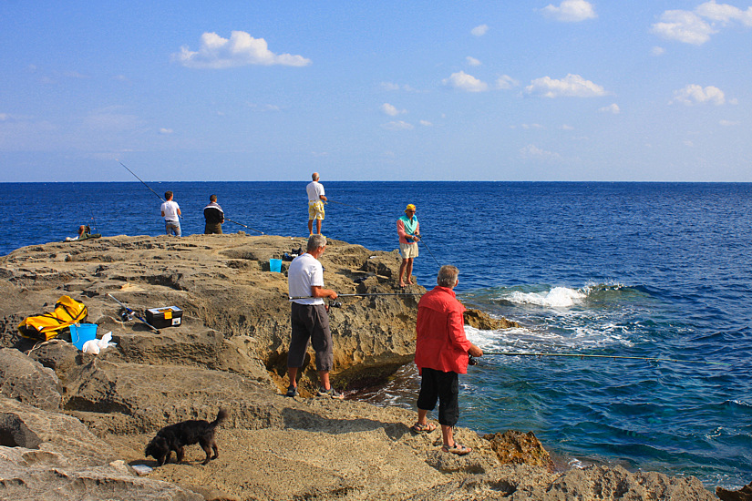I PESCATORI E IL CANE
