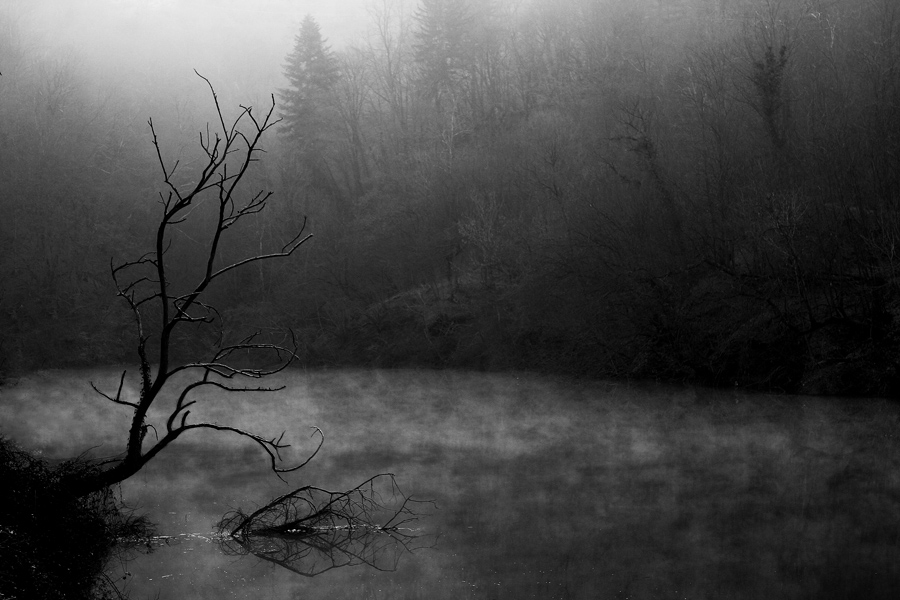 Il lago delle streghe