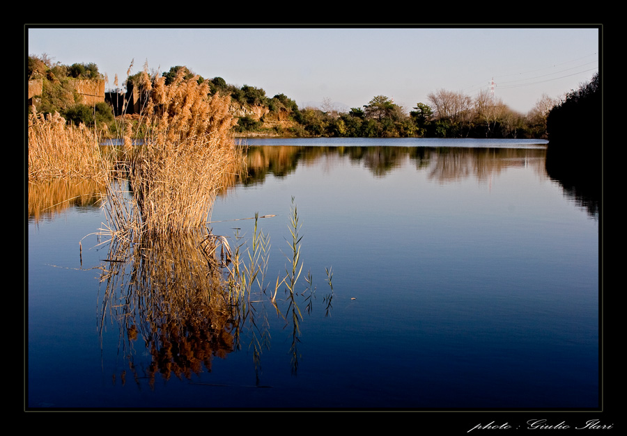 Riflessioni in una cava