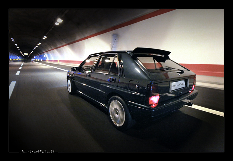 Lancia Delta running gallery