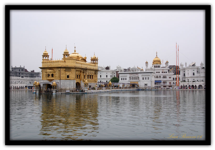 Tempio d'oro dei Sikh - Amristra (India)