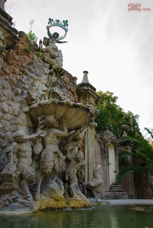 Fontana Dei Satiri