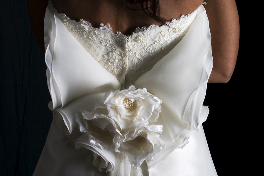 particolare vestito da sposa III