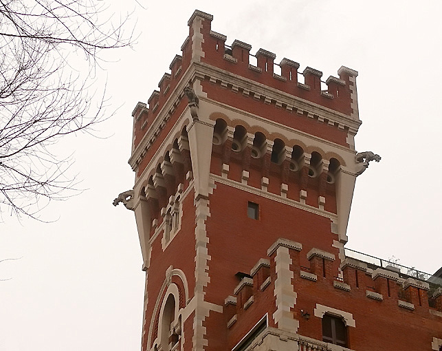 la torre e i suoi guardiani