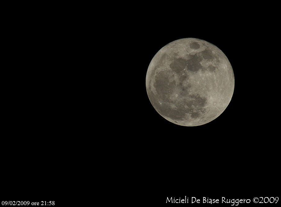 Luna 9 febbraio 2009