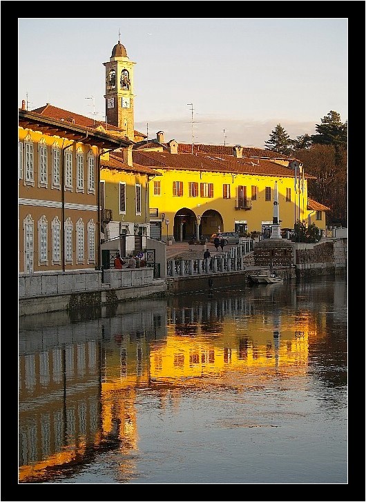 lungo il naviglio grande