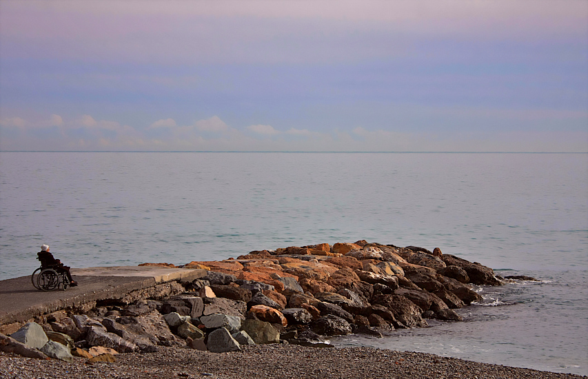 ...ASPETTANDO IL TRAMONTO...