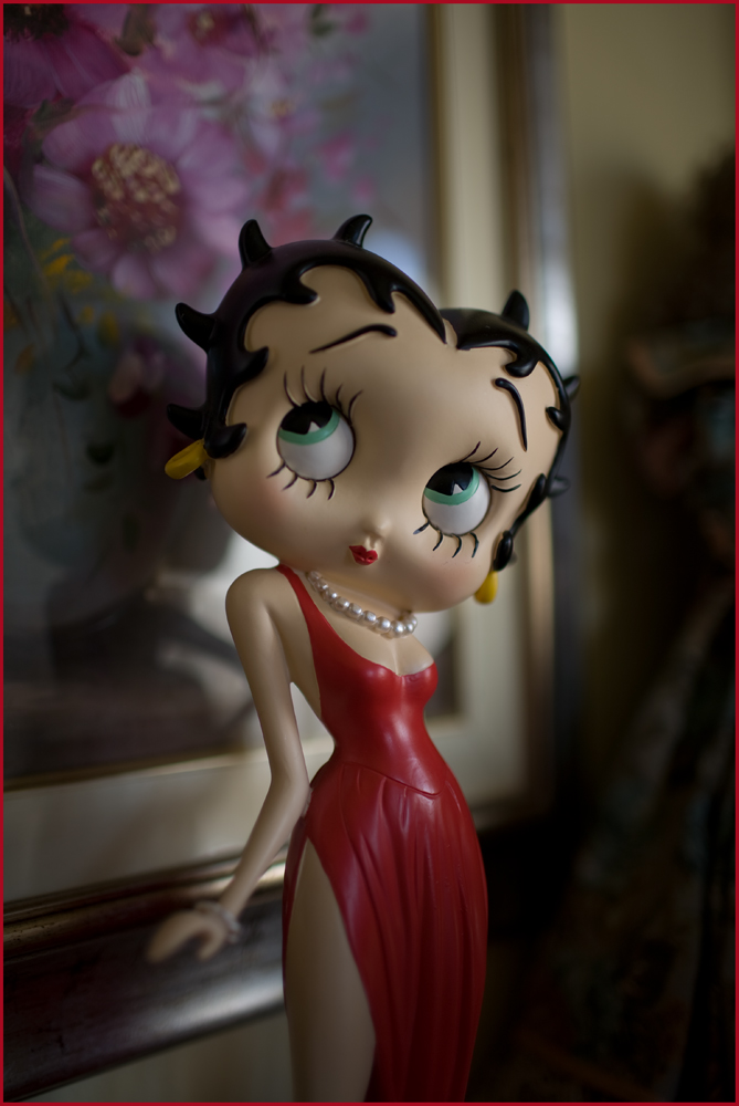 Betty f/1.4 ..