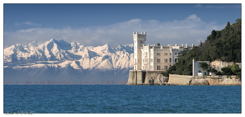 Castello di Miramare... Tra mare e montagna...