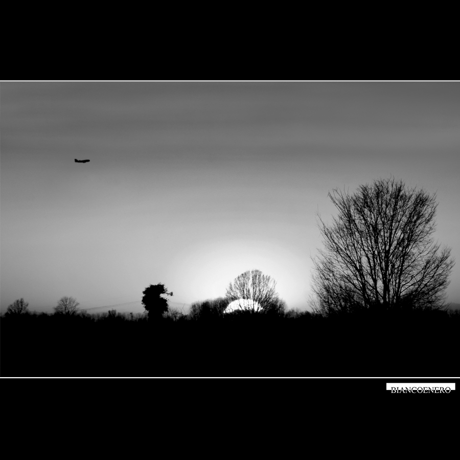 ::: AL CALAR DEL SOLE :::