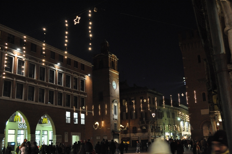 Ferrara di notte