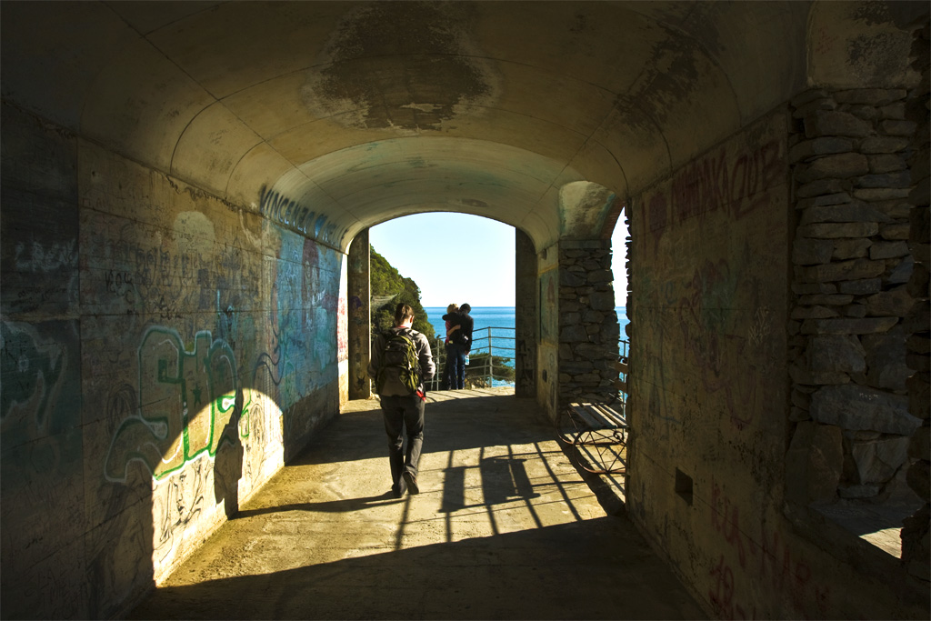 L'amore? In fondo al tunnel...........