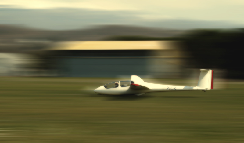aliante in panning