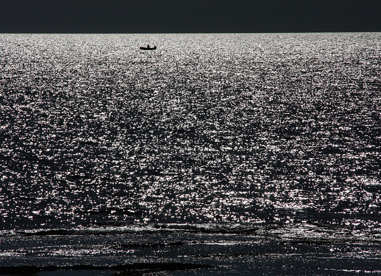 Barchetta in un mare di stelle