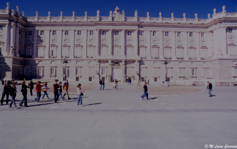 tutti in fila come fanti...