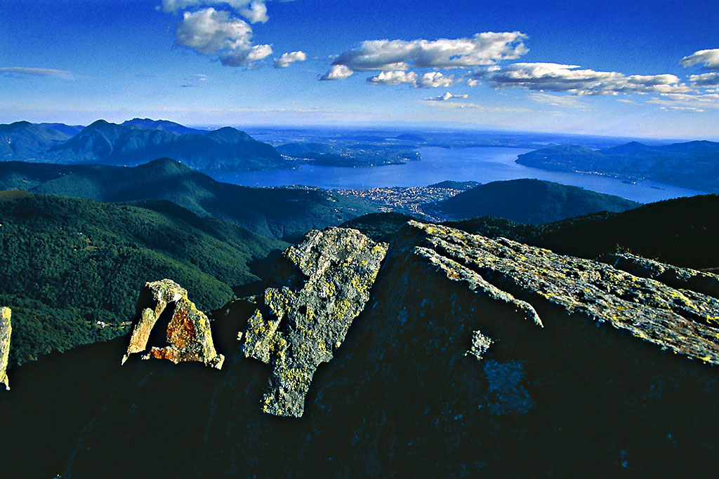 Panoramica lago maggiore