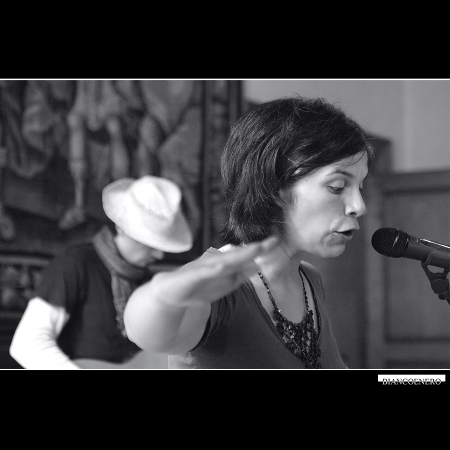 ::: LA CANTASTORIE :::