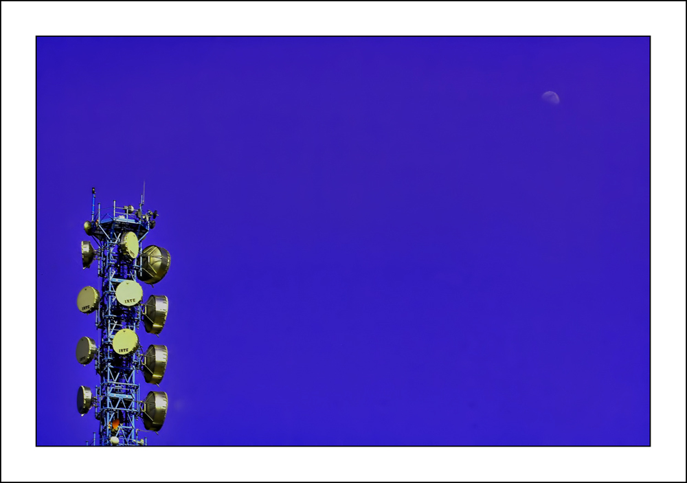 dalla terra alla luna