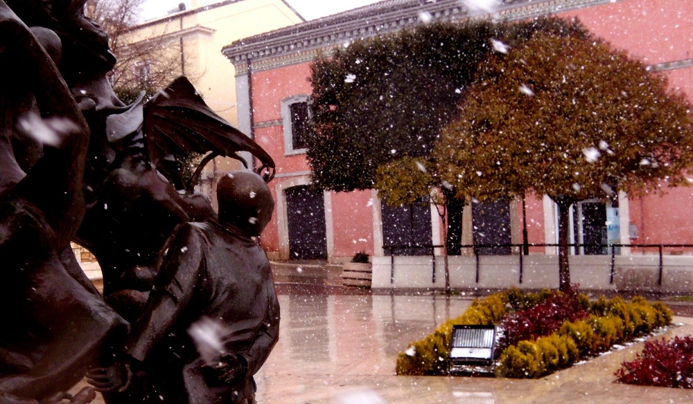 Bronzo innevato a primavera:)