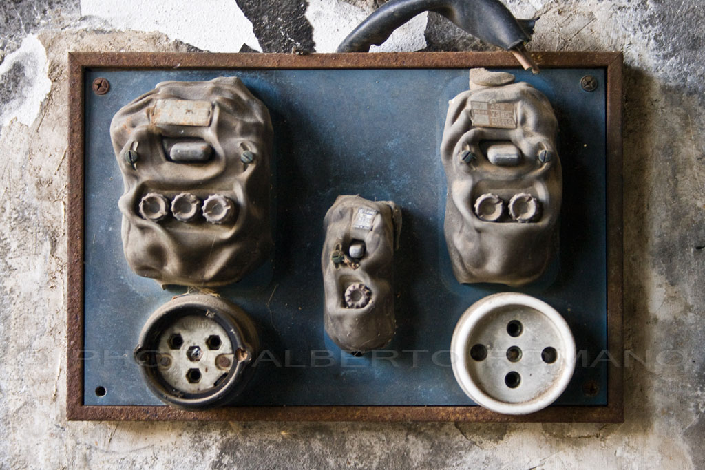 Fabbrica di lumini abbandonata - Palermo