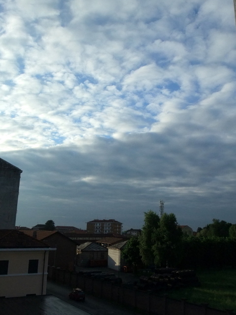 Le prime nuvole del mattino