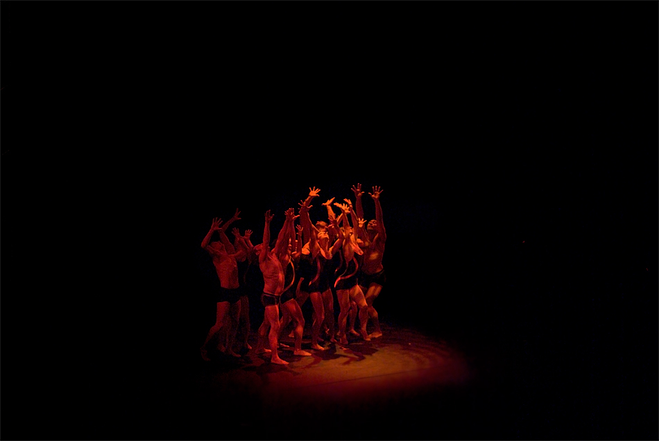 The Ray of Dance God