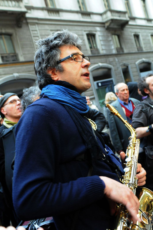Milano - Manifestazione antifascista 5-4-2009 (2)