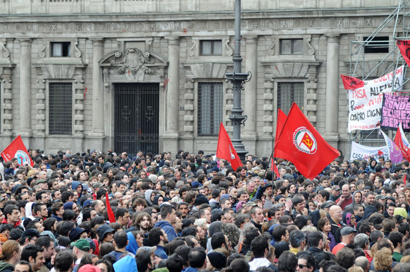 Milano - Manifestazione antifascista 5-4-2009 (2)