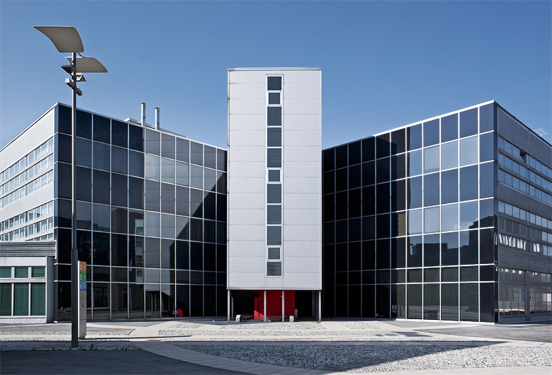 Facciata continua a Mantova