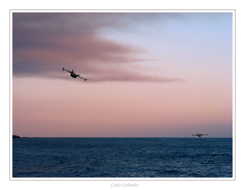 canadair al tramonto